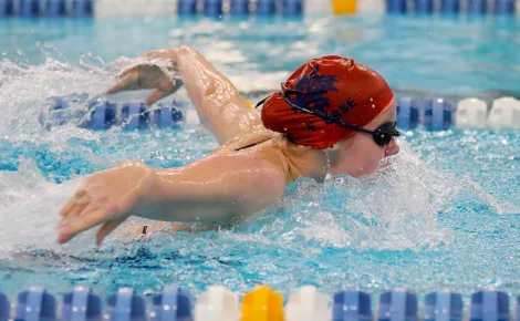 Polar Bears pick off Bobcats in the pool